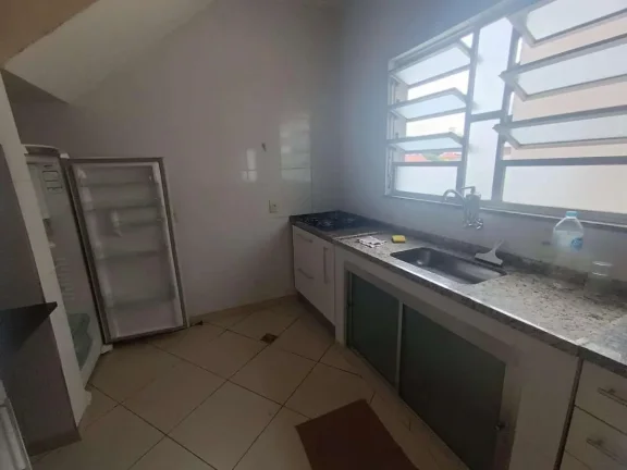 Imagem Cobertura Aconchegante: Com 3 Dormitórios, sendo um suíte, Churrasqueira e uma Vaga