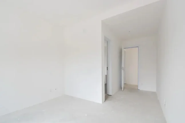 Imagem Apartamento 215M², 2Q, 2 Suítes, 2 Banheiros, 2 Vagas, Academia, Piscina Adulto e Infantil, Churrasqueira, Salão de Festas e Jogos, Quadra, Playground