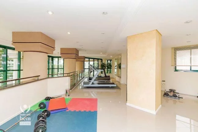 Imagem Apartamento com 149 m², 3 quartos (1 suíte com hidromassagem), 2 vagas de garagem à venda por R$ 1.090.000 - Centro - Curitiba/PR