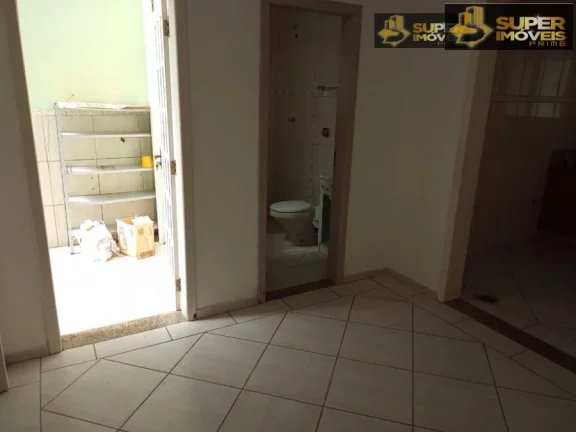 Imagem Casa Padrão para Venda em Centro Pelotas-RS - 2540