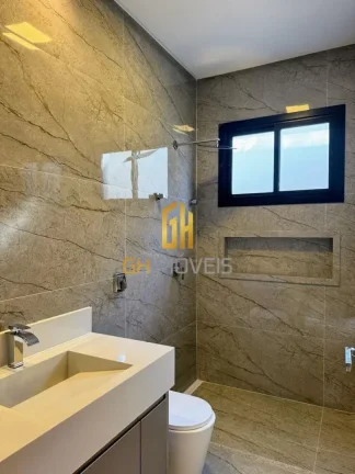 Imagem CA1821- Casa 3 quartos no Condomínio Portal do Sol Garden Golf, em terreno com 567m² com 290m² de...
