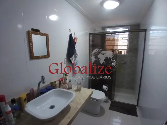 Imagem Apartamento térreo com 2 dormitórios com vaga de garagem no bairro Aparecida em Santos