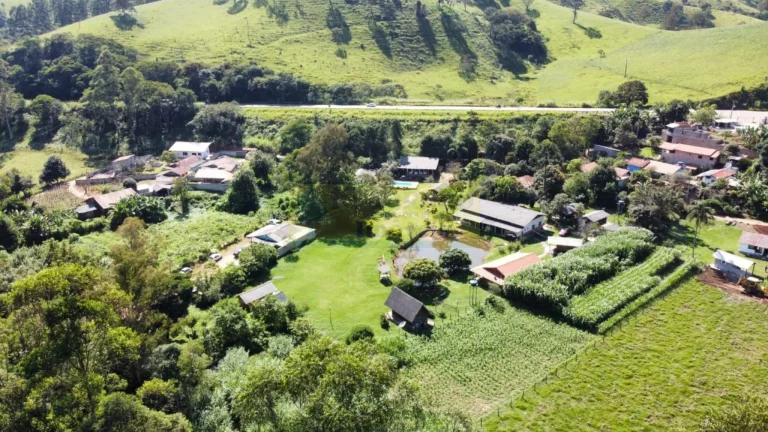 Imagem SITIO COMERCIAL em Sapucaí Mirim - MG, Sapucaí Mirim