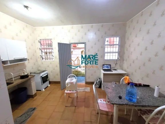 Imagem CASA COM TERRENO DE 250M² À POUCOS PASSOS DA ORLA (COM LAJE)!