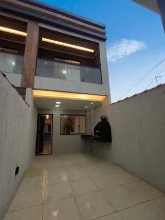 Imagem Sobrado com 2 dorms, Caiçara, Praia Grande - R$ 375 mil, Cod: 2376
