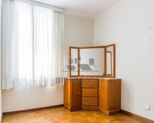 Imagem Ótimo apartamento com 128,78m2 de área útil, com sala espaçosa, 03 quartos e 02 banheiros (fáci...