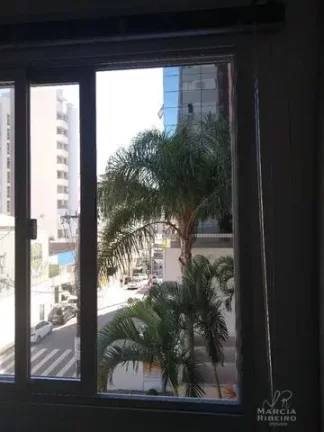 Imagem Apartamento 02 Dormitórios no Centro de Florianópolis