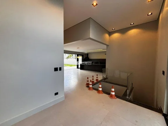 Imagem Sobrado com 3 dormitórios à venda, 274 m² por R$ 3.200.000,00 - Morato - Piracicaba/SP