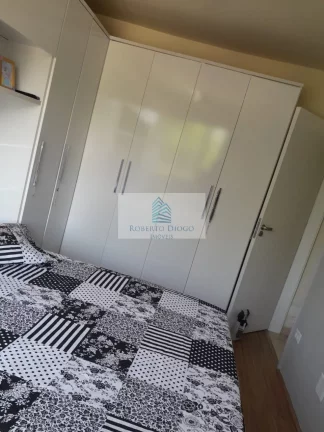 Imagem Apartamento à venda no Rio de Janeiro-RJ, bairro Camorim: 2 quartos, sala, banheiro, vaga de garagem. Aproveite!