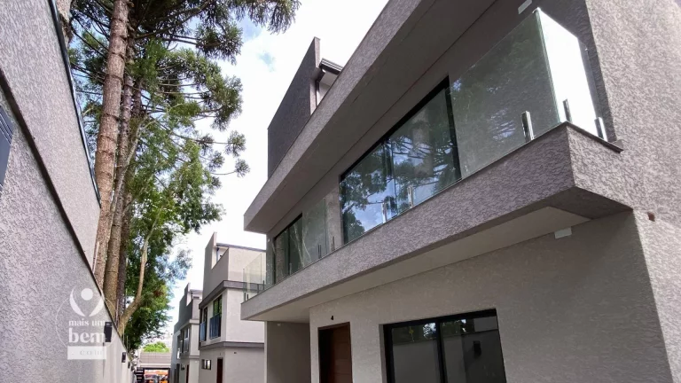 Imagem Baixou de 920 mil por 880 mil - Sobrado 160 m² com 3 quartos (1 suíte) à venda por R$ 880.000 - Boa Vista - Curitiba/PR