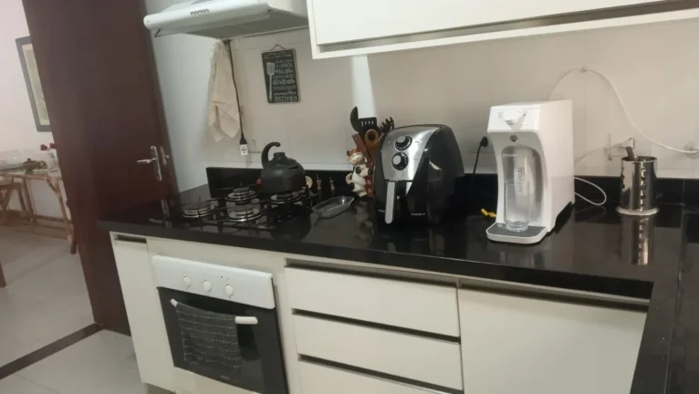 Imagem Casa para Venda em Itanhaém, Cibratel I, 3 dormitórios, 1 suíte, 1 banheiro, 3 vagas