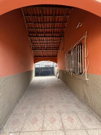 Imagem Oportunidade Imperdível em Laranjeiras – Ponto Comercial + Residência Completa!