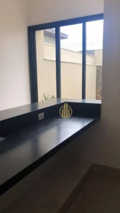 Imagem Casa térrea com 3 suítes e piscina no condomínio Vila RomanaVila Romana