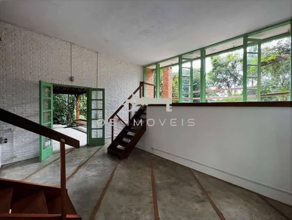 Imagem Chácara com terreno de 5mil m². Ecologia! Arquitetura autoral