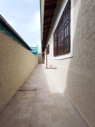 Imagem Casa à venda, 70 m² por R$ 410.000,00 - Balneário Pires - Praia Grande/SP