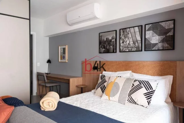 Imagem Apartamento studio mobiliado, 47m², 1 dormitório e 1 vaga para alugar no Campo Belo