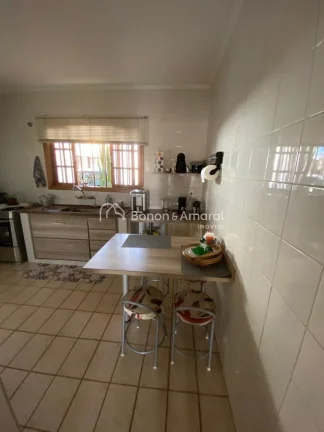 Imagem Oportunidade imperdível! Casa completa, confortável e pronta para morar! São 3 dormitórios, send...