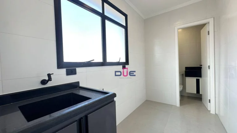 Imagem Cobertura tipo Penthouse com vista mar, espaço gourmet , piscina, com 3 dormitórios à venda, 191 m² por R$ 1.802.000 - Gonzaga - Santos/SP