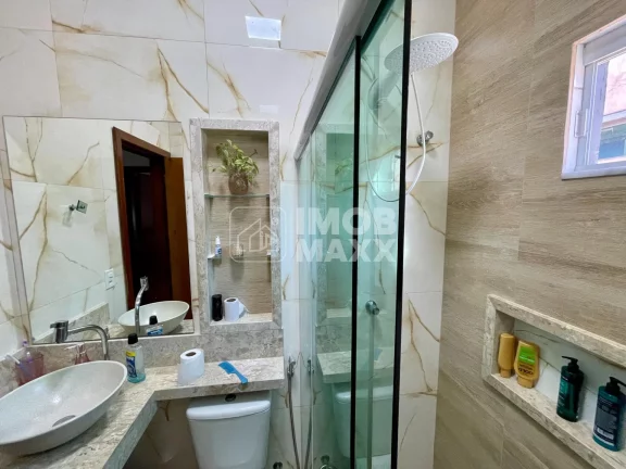Imagem Casa à venda no Setor Habitacional Contagem, Brasília: 280m², 3 quartos, 1 suíte, 2 banheiros. R$670.000.