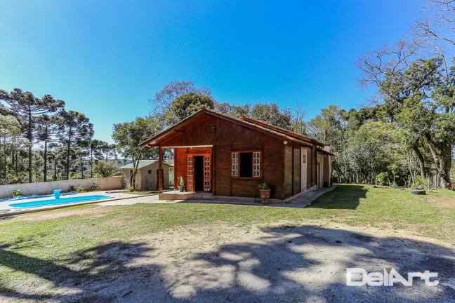 Imagem Chácara com piscina e residência com 160m2 - no Tijuco Preto - com 3.731m² de terreno - localizada ANTES DO PEDÁGIO a apenas 4 km do Portal de Rio Neg