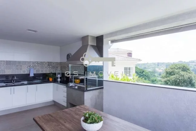 Imagem Cond São Paulo II - Casa nova, moderna com linda vista p/ o campo de golf !