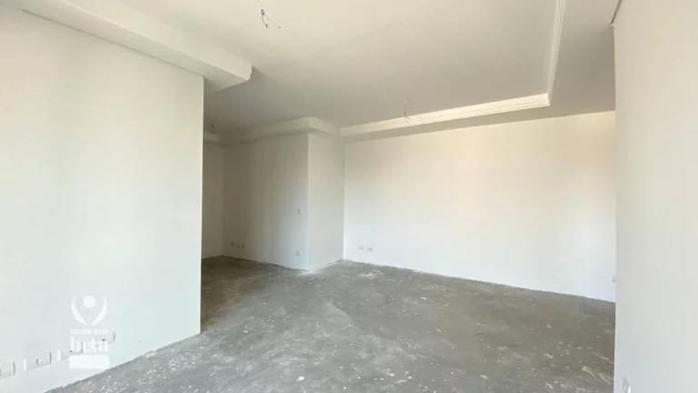 Imagem Apartamento 95 m² com sacada possui 3 quartos sendo 1 suíte à venda por R$ 990.000 - Bigorrilho - Curitiba/PR