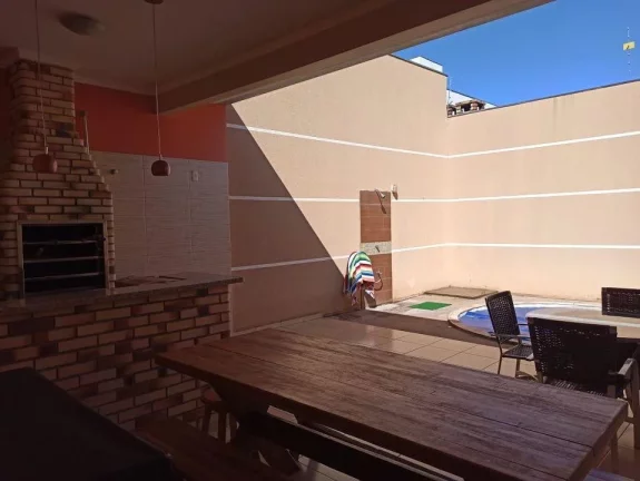 Imagem Sobrado para Venda em Maringá, Jardim Fregadoli, 3 dormitórios, 1 suíte, 2 banheiros, 2 vagas