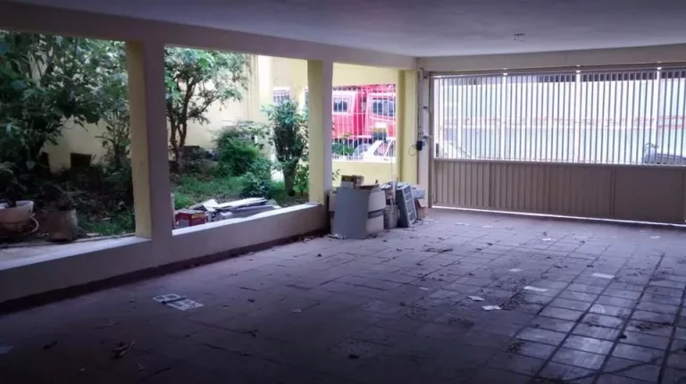 Imagem Sobrado com 4 dormitórios à venda, 400 m² por R$ 600.000,00 - Jardim Casa Branca - Suzano/SP