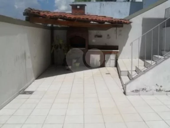 Imagem Sobrado à venda com 3 quartos, sendo 3 suítes, em Morumbi, São Paulo - SP