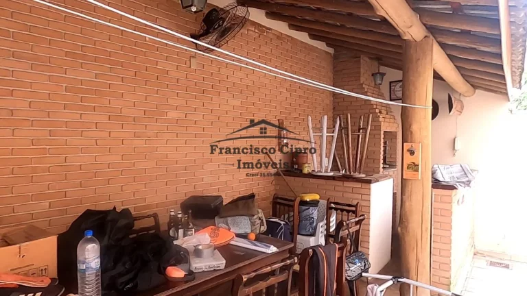 Imagem Casa à venda no bairro Parque das Arvores - Guaratinguetá/SP
