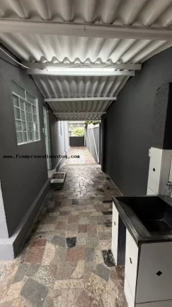 Imagem Casa para Venda em Limeira, Jardim Nova Suíça, 4 dormitórios, 2 banheiros, 1 vaga