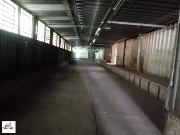 Imagem Galpão 5.276 m² AC em Barueri ao lado da Rodovia