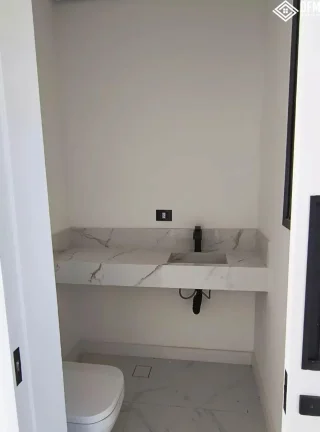 Imagem Sobrado com 3 Dormitorio(s) localizado(a) no bairro Mogi Moderno em Mogi das Cruzes / Mato Grosso do Sul Ref.:4255