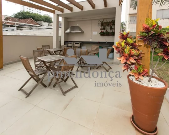 Imagem Apartamento na Vila Romana reformado com 2 suítes e 2 vagas, pronto para morar!