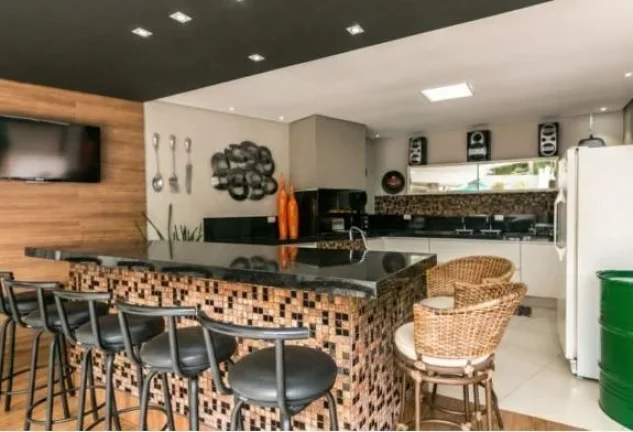 Imagem IMÓVEL RESIDENCIAL COM 674M² DE ÁREA CONSTRUÍDA E TERRENO COM 688M² - 5 QUARTOS ? 6 VAGAS - NO CONDOMINIO RESIDENCIAL VILLAGIO IPANEMA, RIO CLARO/SP. IMÓVEL AVALIADO EM R$ 5.554.465,43 1ª PRAÇA ÁS 14;30: 22/01/2026 - VALOR INICIAL DE VENDA: R$ 5.554.465
