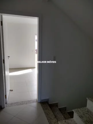 Imagem Casa Sobrado à Venda com 03 Suítes em Balneário Camboriú - SC