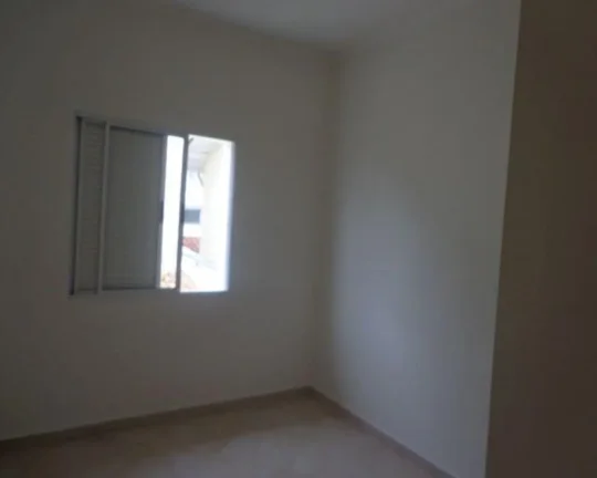 Imagem Sobrado na Avenida Professor Lucas de Assunção, com 3 quartos e 1 suite