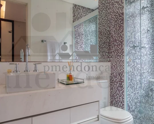 Imagem Apartamento a venda na Água Branca com 3 suítes e 4 vagas, 178m²