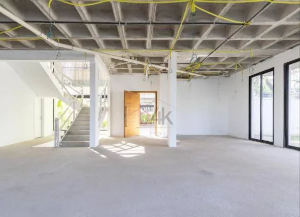 Imagem Casa em condomínio fechado no Jardim Petrópolis.