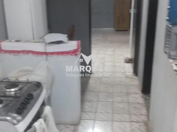 Imagem Oportunidade Casa c/ 2 dorms. 2 banheiro