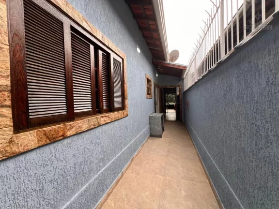 Imagem Casa Geminada à Venda – 2 Dorms (1 Suíte) | Área Gourmet | R$ 550.000