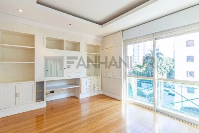 Imagem Deslumbrante apartamento de 4 quartos e 4 suítes no Jardim Paulistano, São Paulo - SP: 465m², 4 salas, 6 banheiros e 5 vagas de garagem.