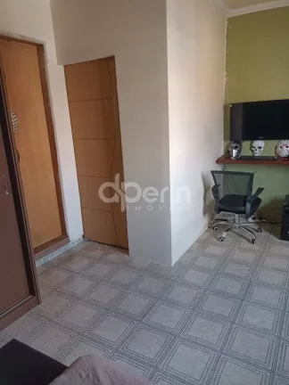 Imagem CASA À VENDA - CRUZEIRO DO SUL