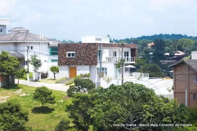 Imagem Cond São Paulo II - Nova, moderna, vista p/ o campo de golf! R$4.450.000
