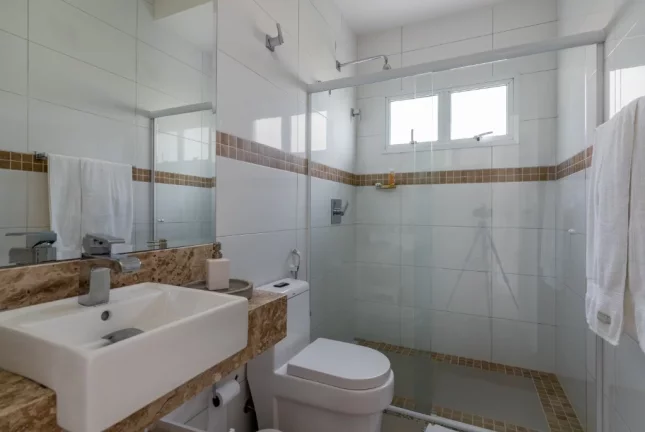 Imagem Casa 4 quartos em Guarujá SP, Casa em condomínio fechado em Guarujá SP, casa térrea em Guarujá SP, casa de alto padrão em Guarujá SP, casa no litoral