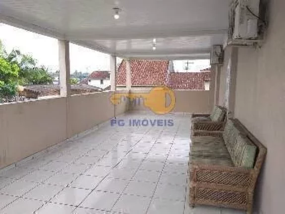 Imagem AMPLO SOBRADO COM 5 DORMITÓRIOS NO BALNEÁRIO DE IPANEMA