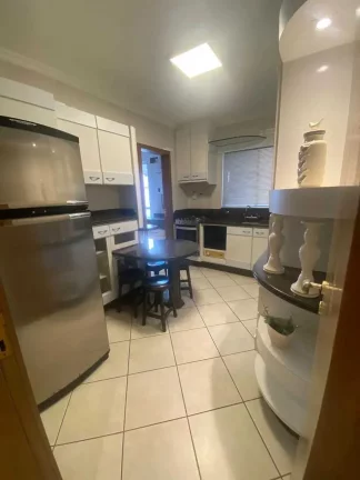 Imagem Apartamento Garden quadra mar de 3 quartos e 2 vagas de garagem no Centro de Balneário Camboriú