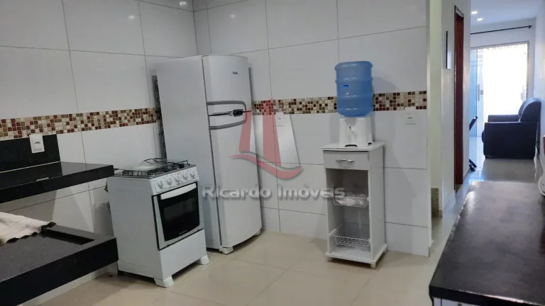 Imagem Lindo Triplex Semi Mobiliado Peró