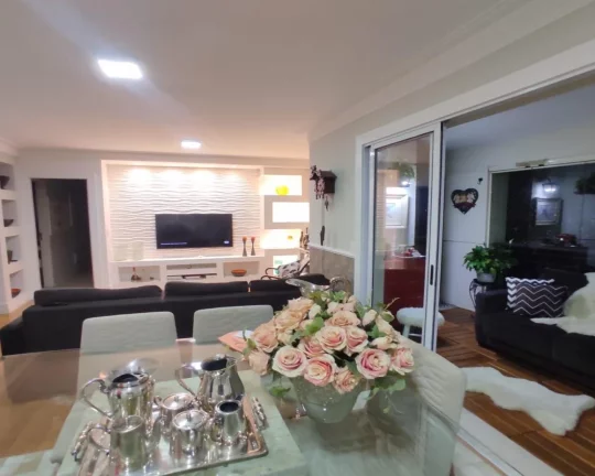 Imagem Apartamento para venda na Vila Sônia com 106m² 3dorms(1suíte) Andar alto!!