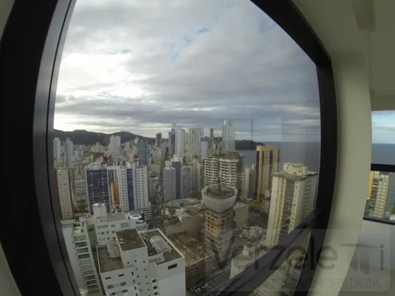 Imagem Apartamento 3 dormitórios para Venda em Balneário Camboriú / SC no bairro Centro